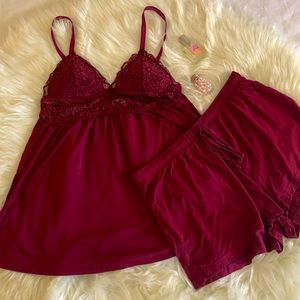 DAISY FUENTES PAIR sexy pajamas